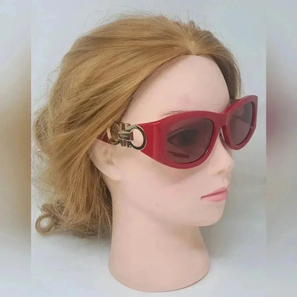 NWOT Salvatore Ferragamo Women's Sunglasses Red Gold Logo SF1082S 53mm 53-19-140 - Picture 3 of 14
